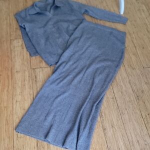 Elegant Gray Women's Skirt Set